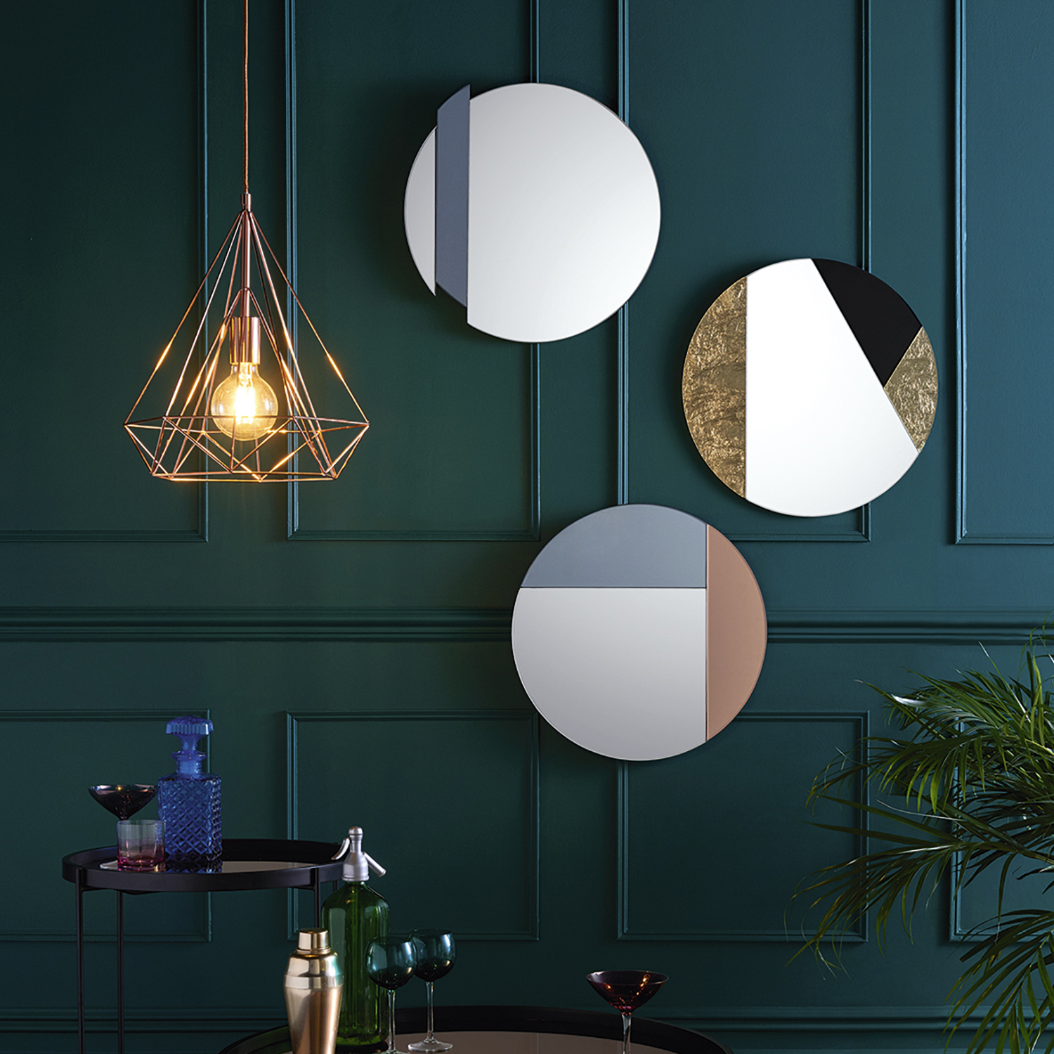 Jonna Round Gold Leaf And Black Mirror 50cm