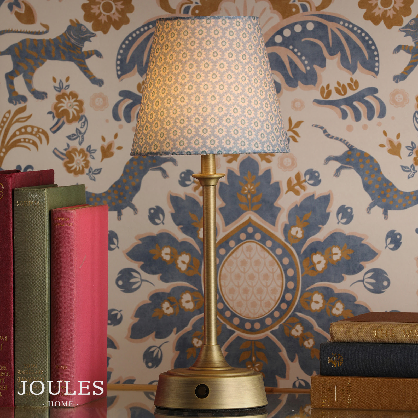 Joules Apsley Rechargeable Table Lamp Matt Antique Brass With Shade LED