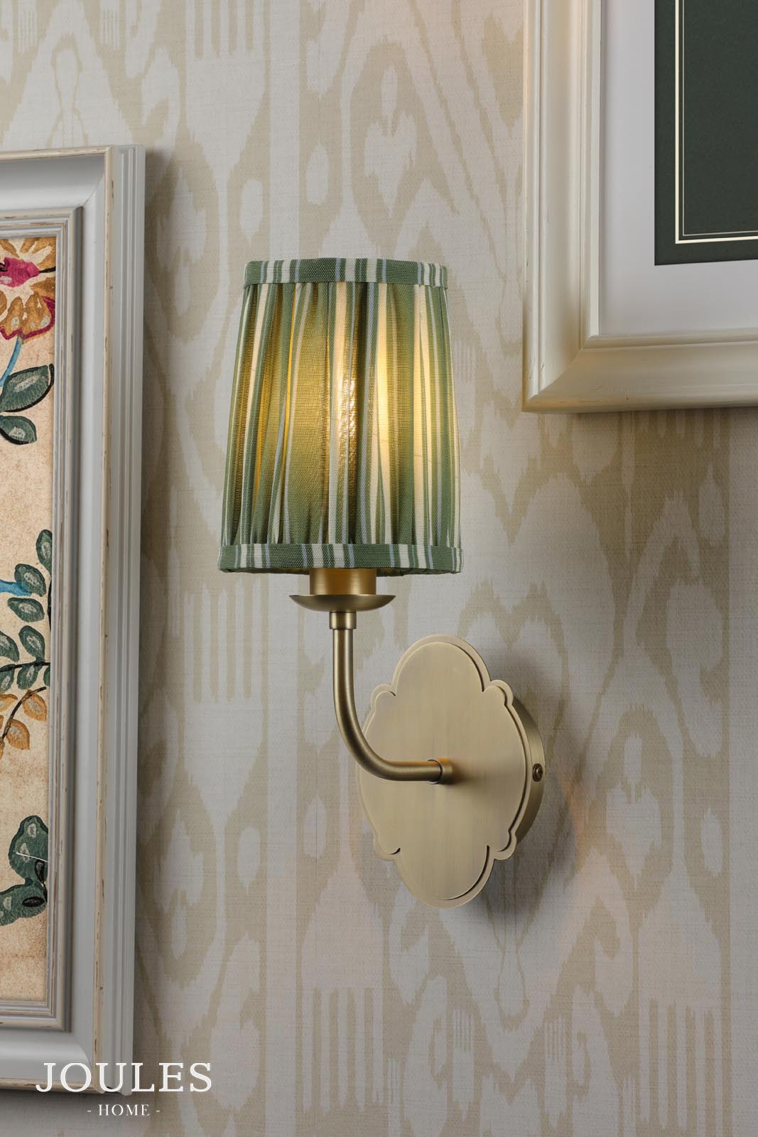 Joules Blickling Wall Light Matt Antique Brass With Shade