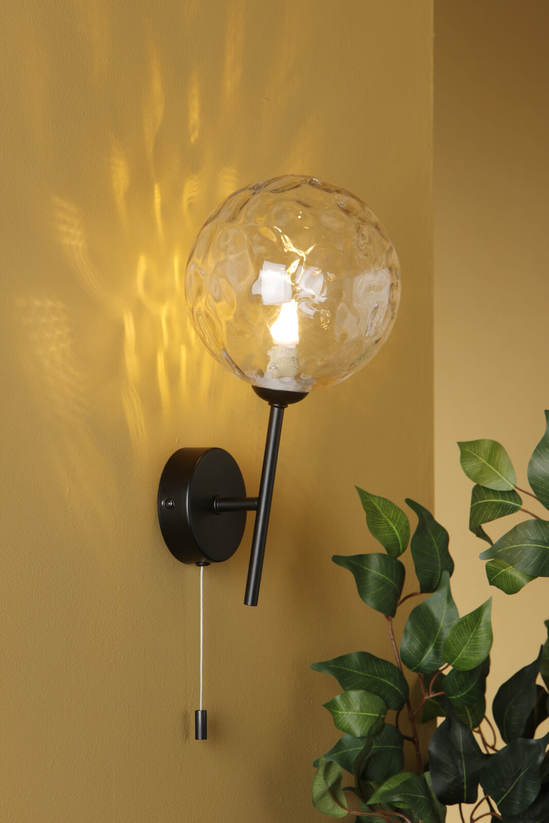 Cohen Wall Light Matt Black With Clear Dimpled Glass