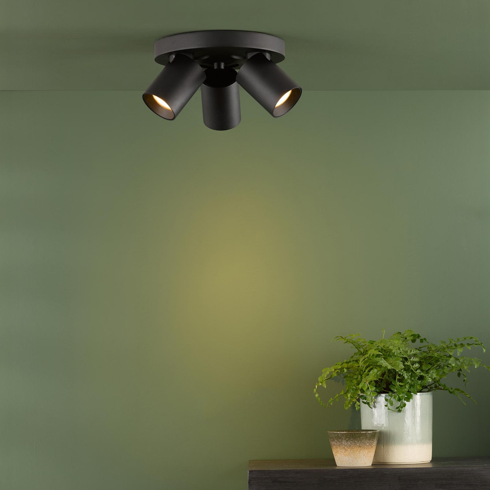 Hiro 3 Light Plate Spotlight Matt Black
