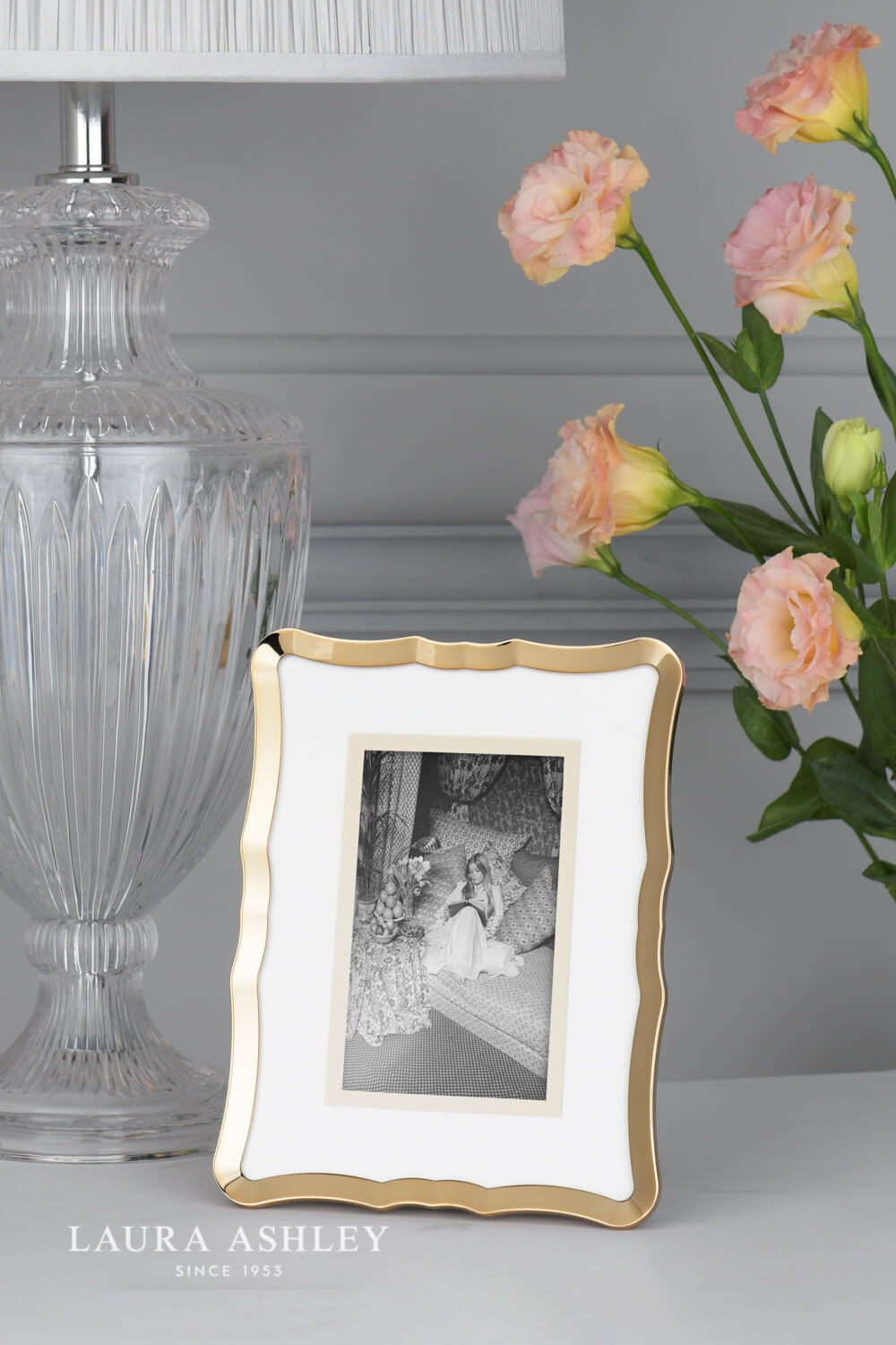 Glasbury Photo Frame Gold Effect 4