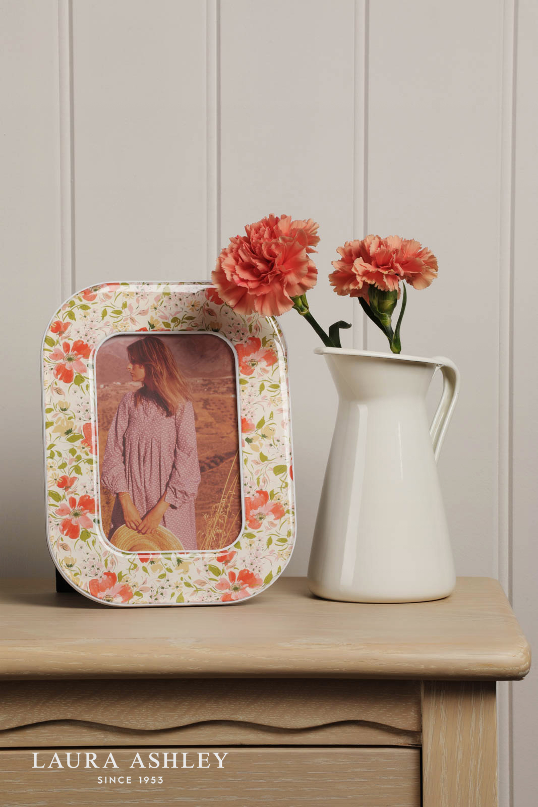 Laura Ashley Ombersley Poppies Photo Frame Matt Red 4