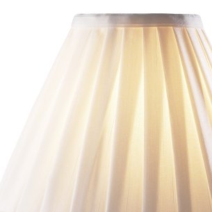 Beau Touch Table Lamp Antique Brass With Shade (Multipack)