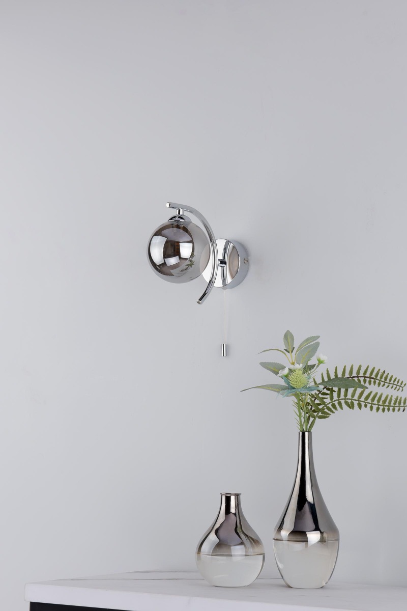 Nakita Wall Light Polished Chrome With Smoked Glass